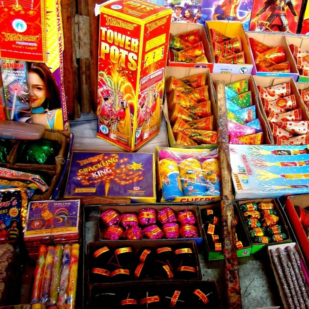cracker-bazaar-hsr-layout-sector-2-bangalore-fire-cracker-dealers-2uct3mr